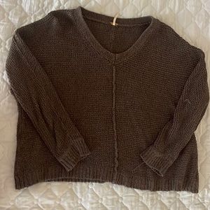 Free people slouchy brownish sweater. Hardly worn.